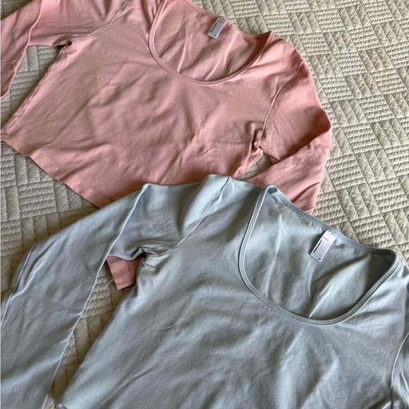 RARE Bundle of 2 American Apparel Pink & Blue Long Sleeve Crop Tops - Picture 2 of 4